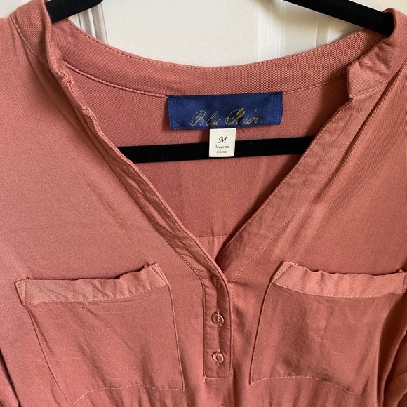 Francesca’s Blue Rain Pink Long-sleeve Drawstring Dress - Picture 3 of 6